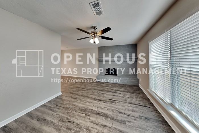 6569 Westridge Dr - Photo 4 of 20