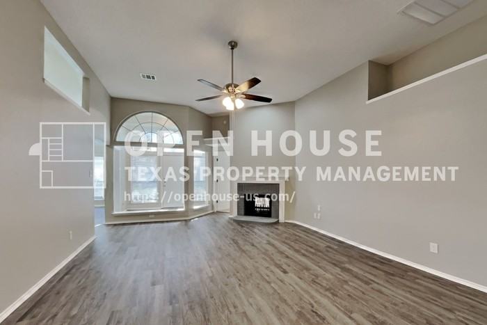 8720 Mystic Trl - Photo 5 of 20