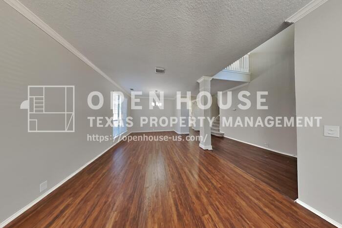 18914 Woodglen Shadows Dr - Photo 4 of 28