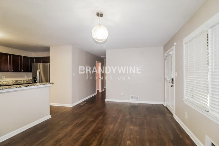 3292 Westmart Ln - Photo 5 of 19