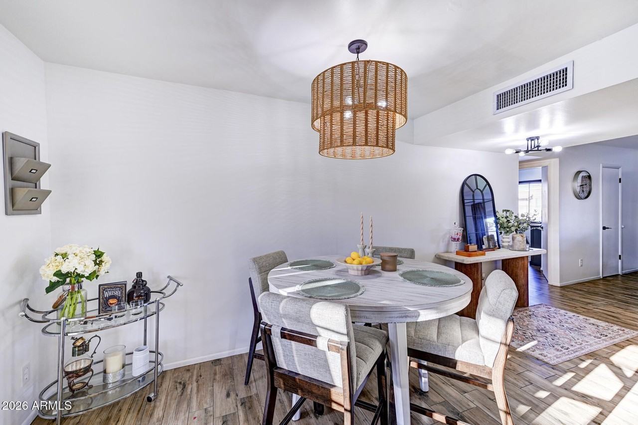 5986 N 83rd St - Photo 7 of 32