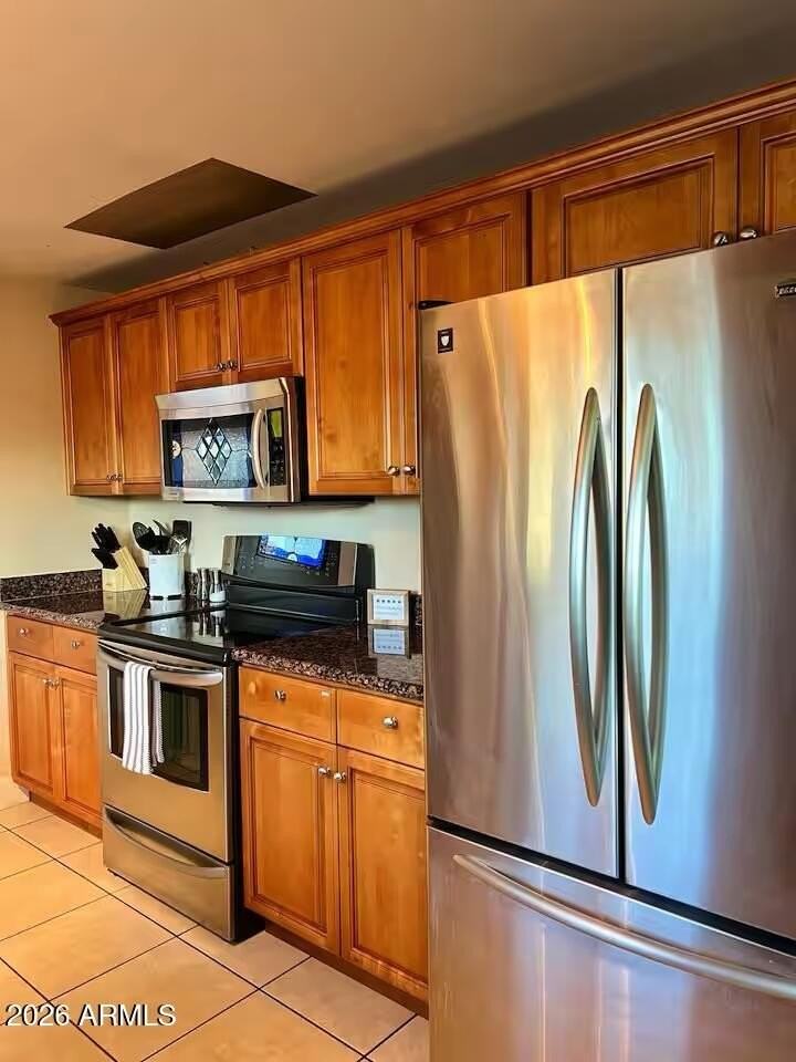 7501 E Minnezona Ave - Photo 5 of 40