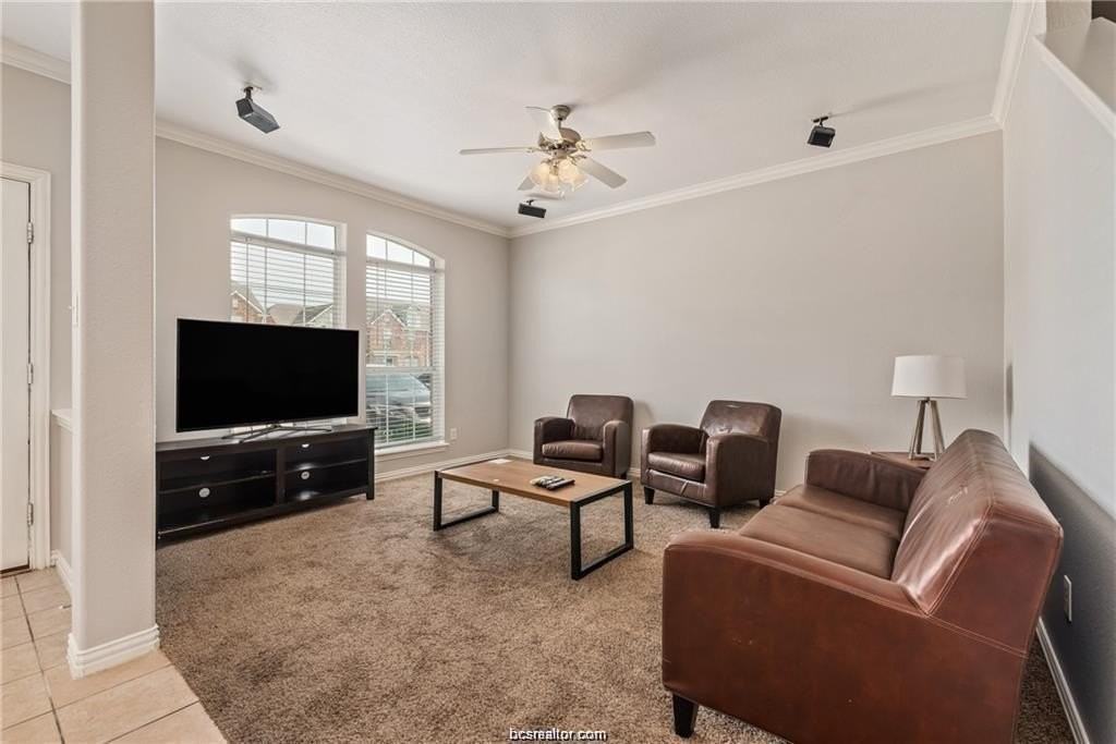 1001 Krenek Tap Rd Apt 2105 - Photo 5 of 24