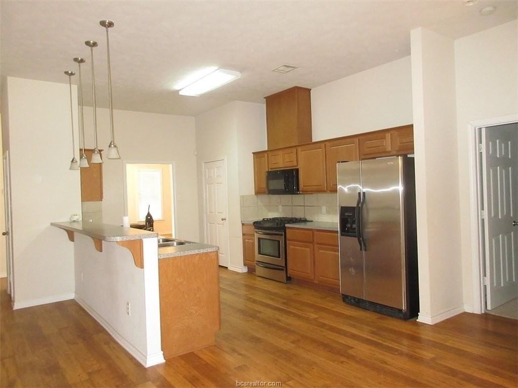 1105 Hopewell Ct - Photo 4 of 22