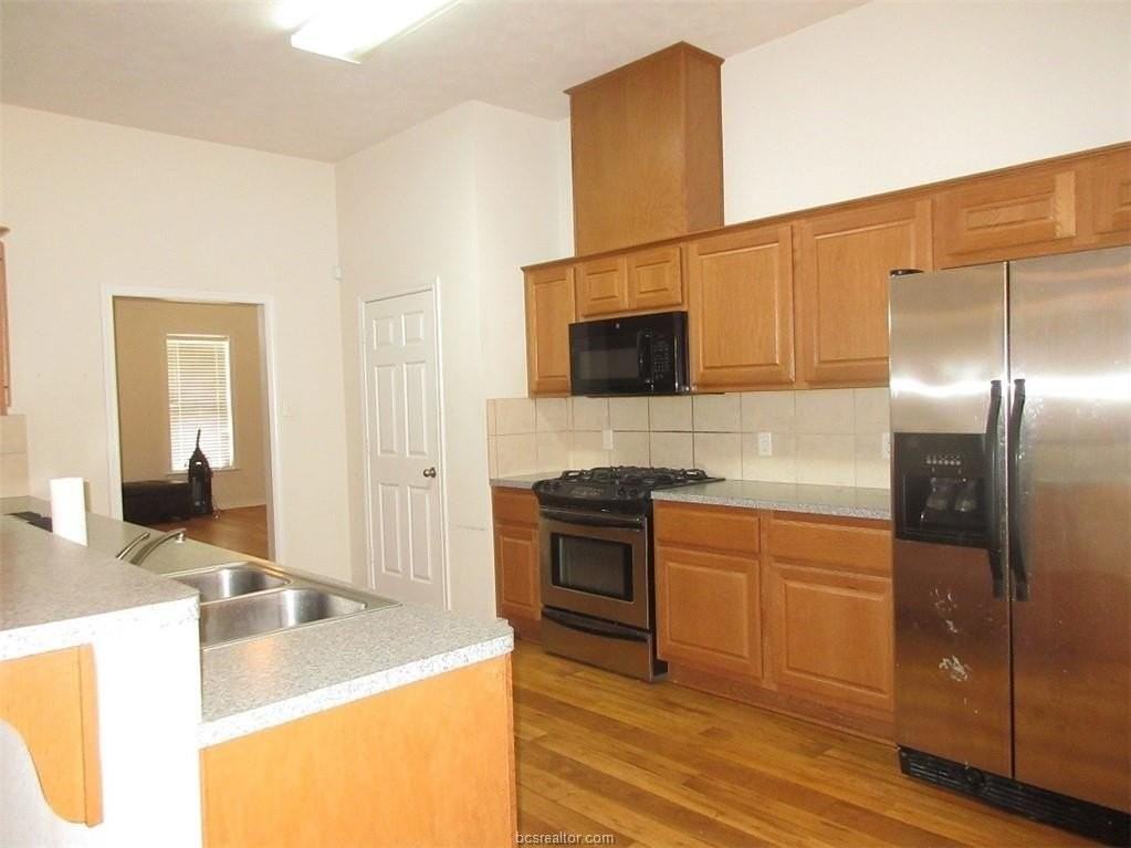 1105 Hopewell Ct - Photo 5 of 22