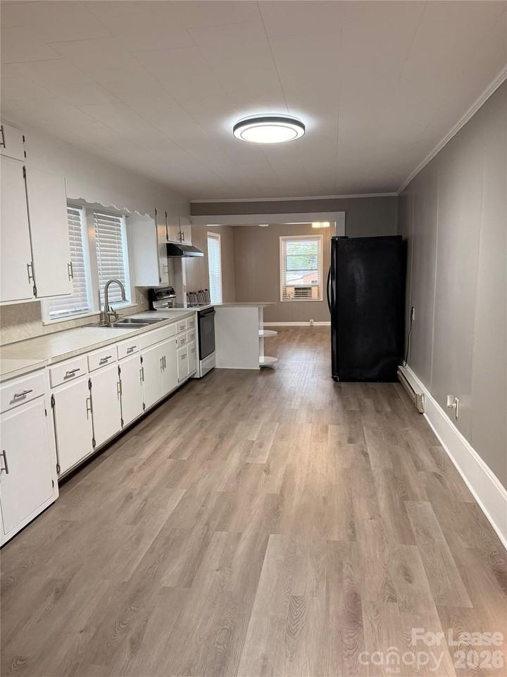 2506 Connelly Springs Rd - Photo 6 of 20