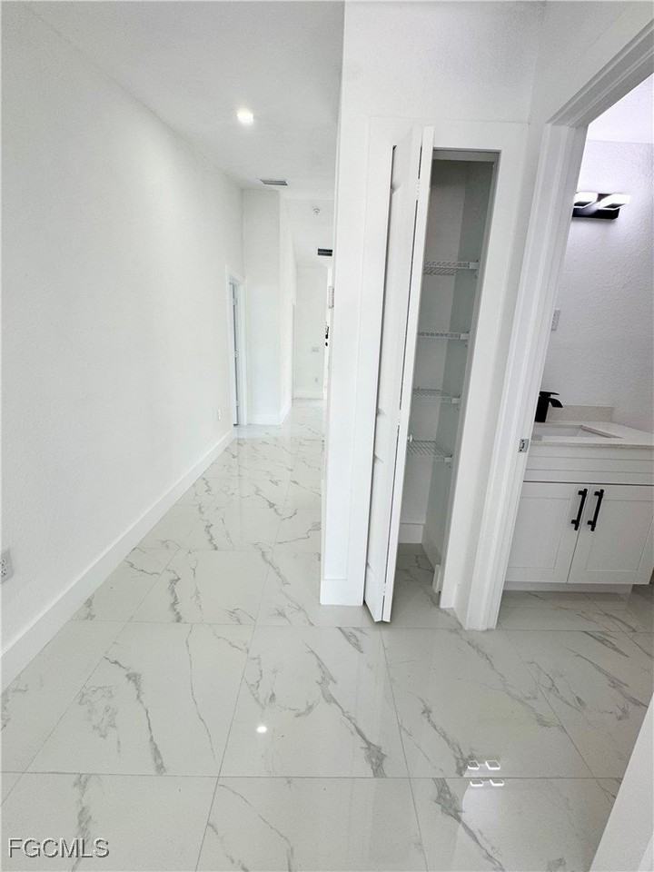 668 Chemstrand St E - Photo 3 of 36