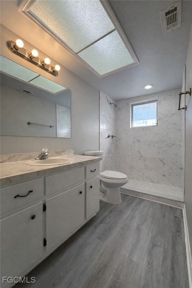 3603 Se 9th Pl Apt 8 #8 - Photo 7 of 13