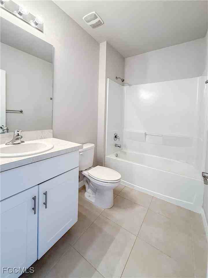 8357 Matanzas Rd - Photo 4 of 25