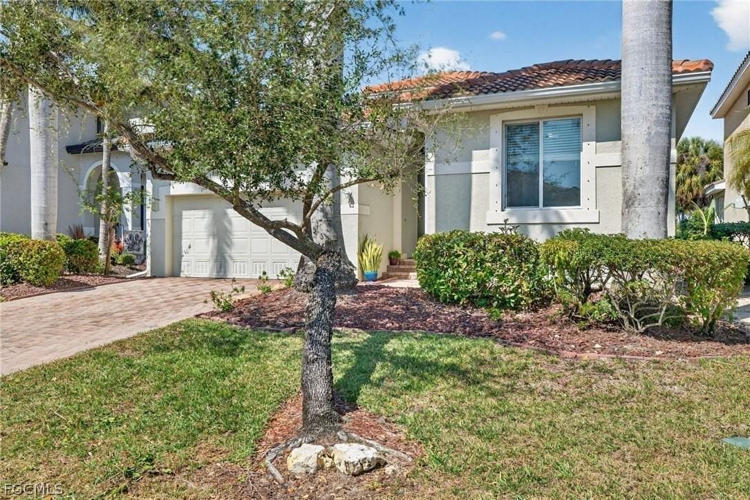 8278 Sumner Ave - Photo 2 of 27