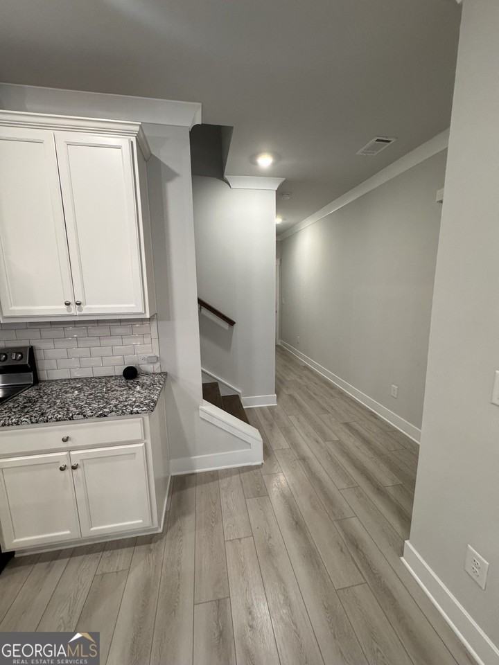 220 Depot Landing Rd - Photo 6 of 21