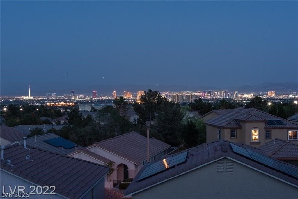 1408 Swanbrooke Dr - Photo 2 of 40