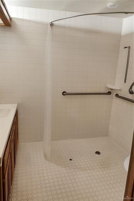 1013 E Mile 14 1/2 N - Photo 5 of 12