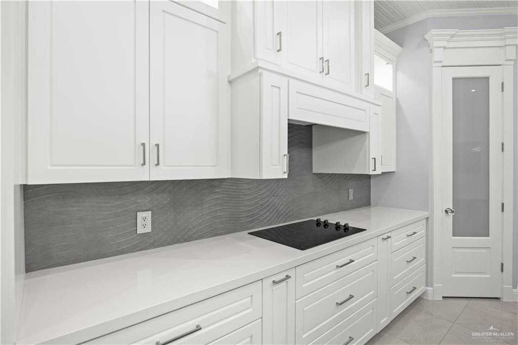 3313 Showboat Dr - Photo 7 of 24