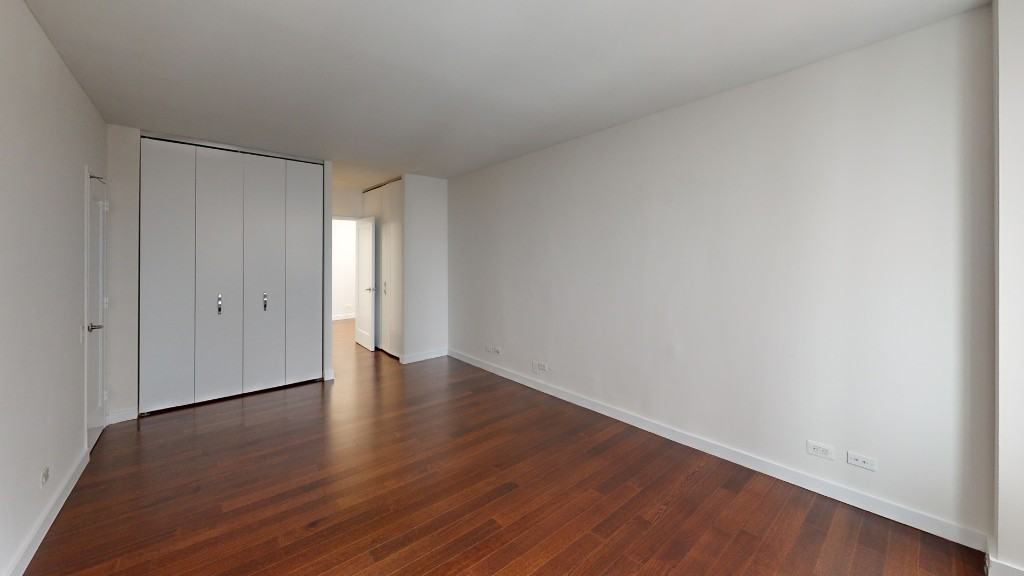 E 34th St #06B - Photo 4 of 14