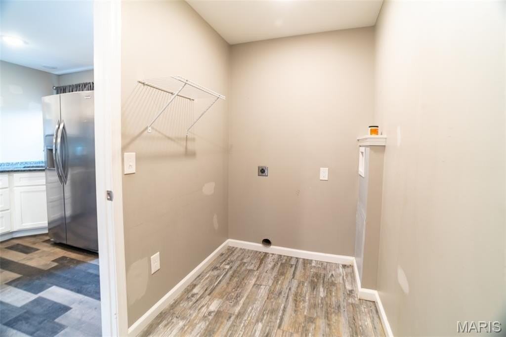 204 Hillsdale Dr - Photo 7 of 19