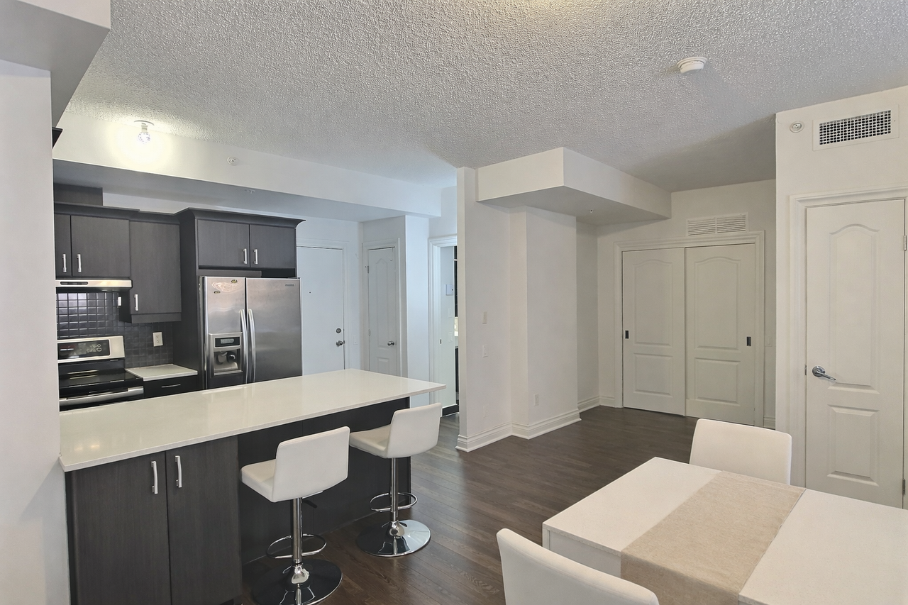 11 Avenue Hillside #112 - Photo 5 of 14