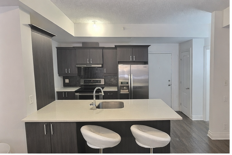 11 Avenue Hillside #112 - Photo 4 of 14