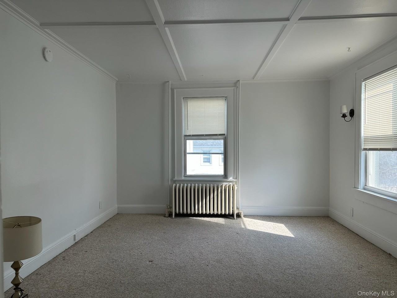 31 Totten Pl - Photo 5 of 10