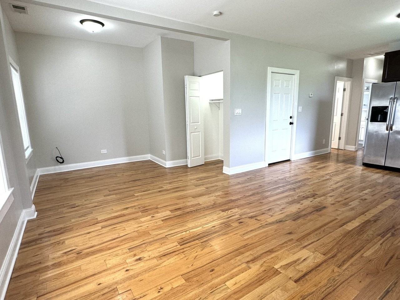 3904 W Armitage Ave Apt 2 - Photo 3 of 15