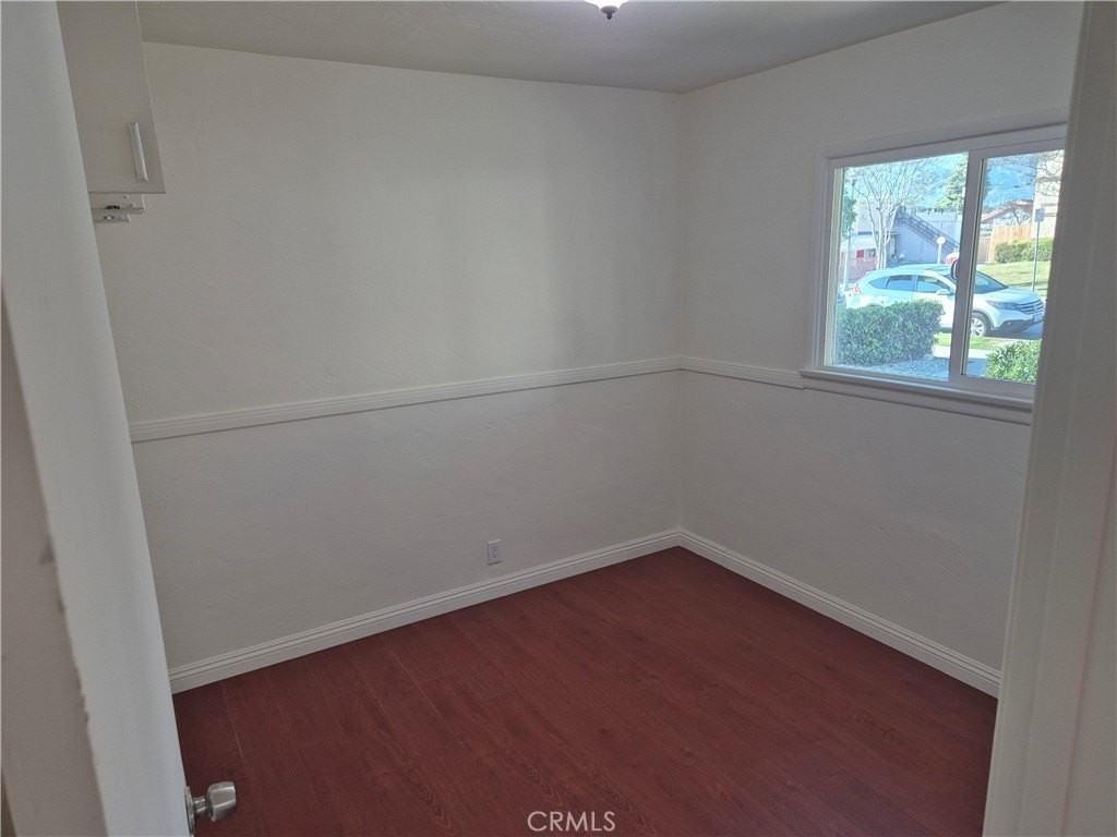 120 Fano St - Photo 3 of 6