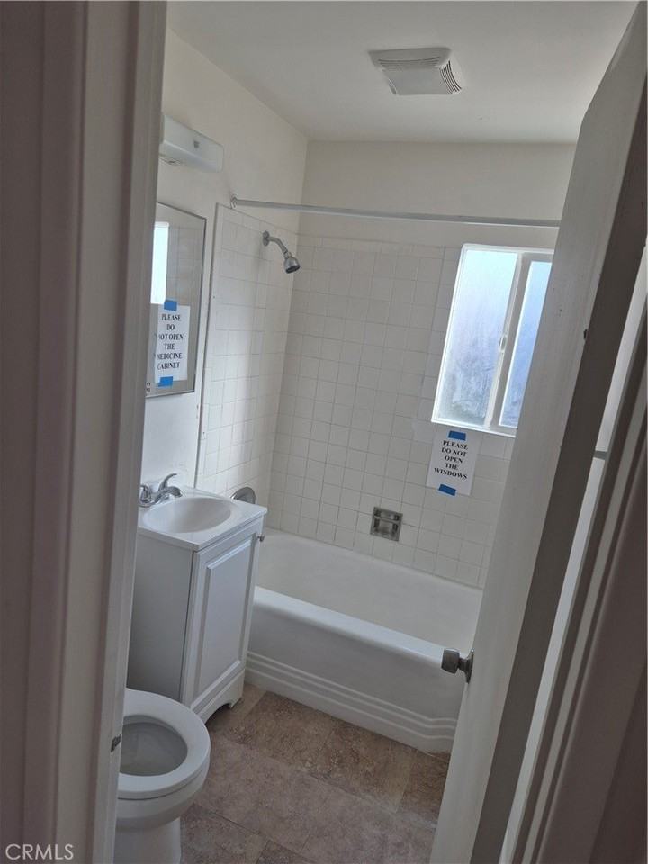 120 Fano St - Photo 4 of 6