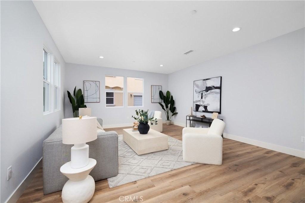 11237 Gladhill Rd #4 - Photo 5 of 30