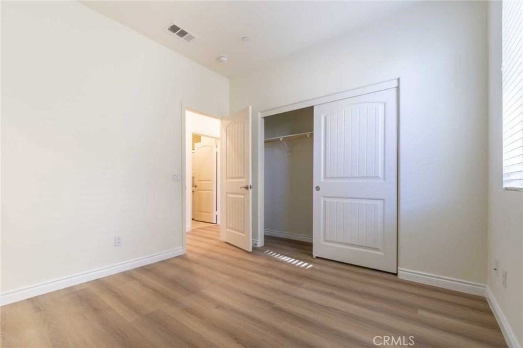 2437 Crater Ave - Photo 4 of 11