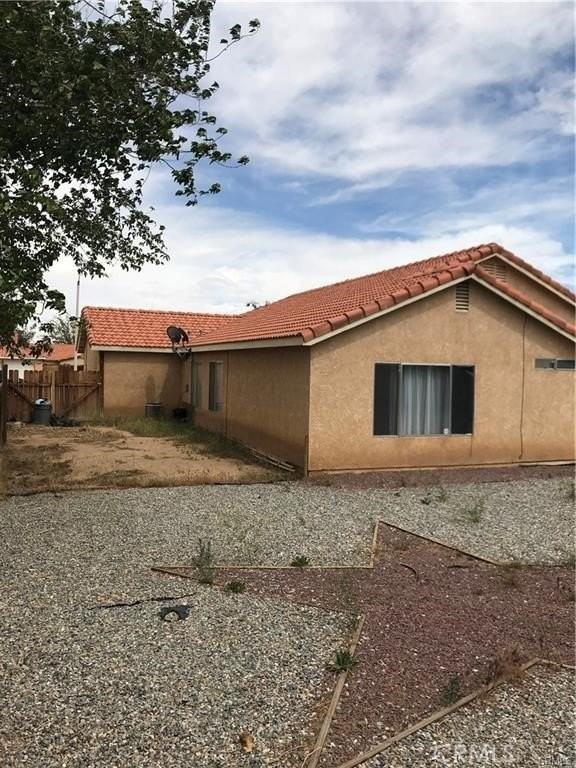 14570 Juniper Ln - Photo 3 of 7