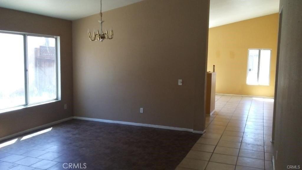 14570 Juniper Ln - Photo 5 of 7