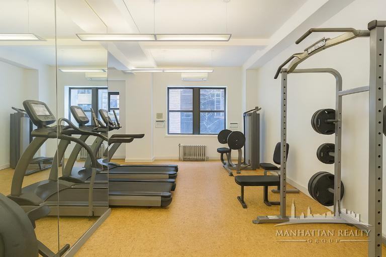 Amsterdam Ave #17D - Photo 5 of 6