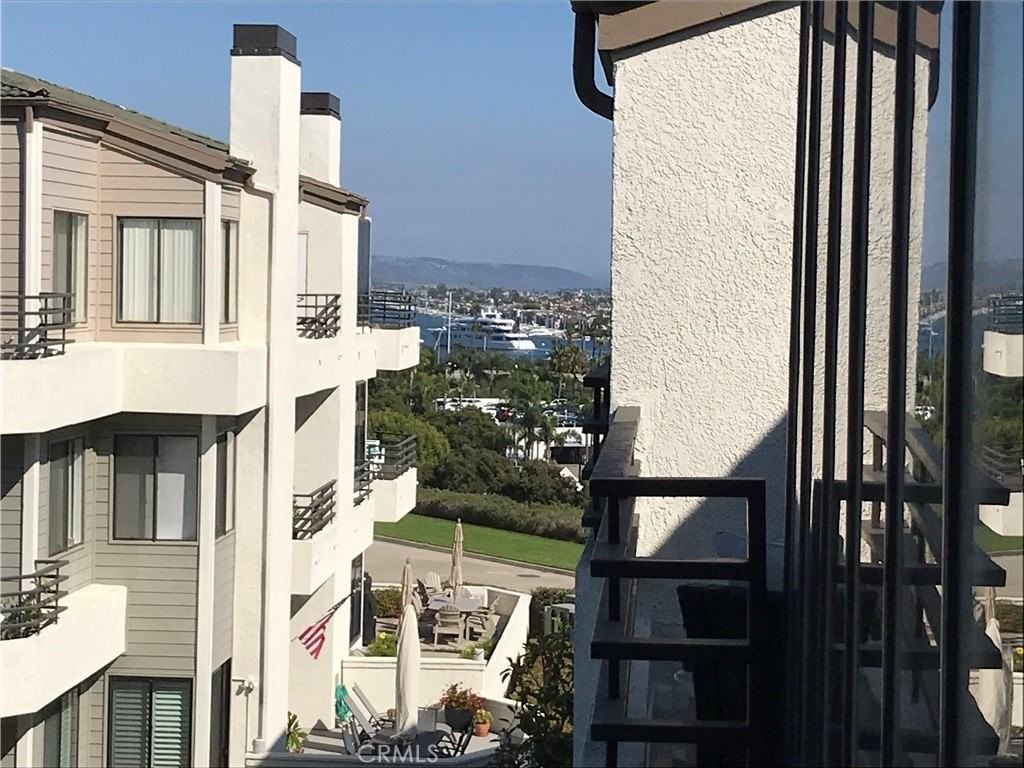 210 Lille Ln - Photo 2 of 34