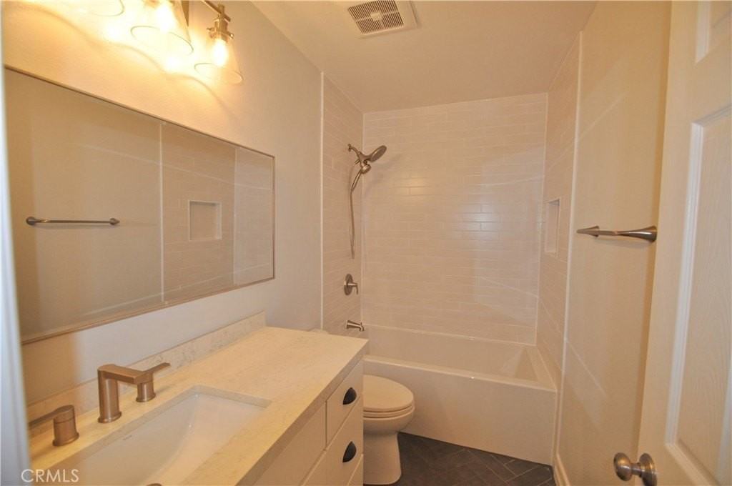 6 Acorn #28 - Photo 6 of 10