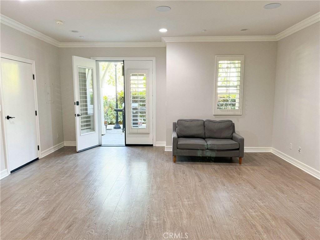 6 Sablewood Cir - Photo 2 of 10