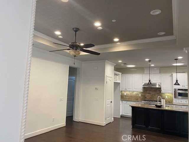 29 Galan St - Photo 7 of 20