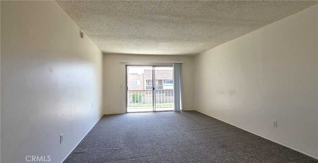 6600 Warner Ave #56 - Photo 5 of 32