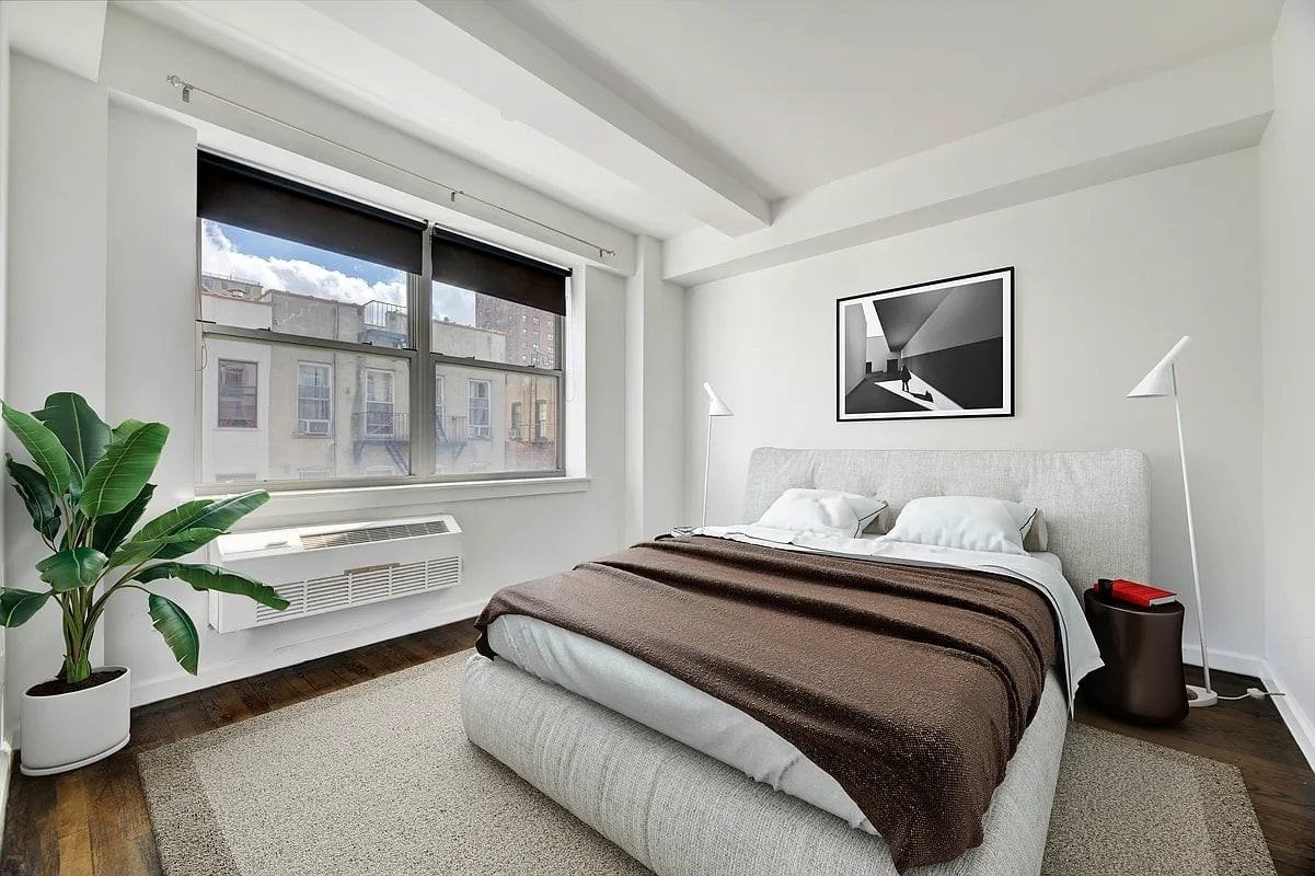 114 Ridge St #5E - Photo 3 of 8