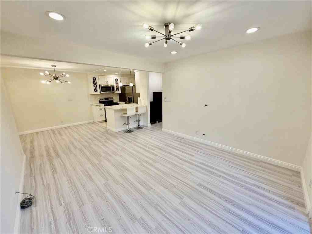 28947 Thousand Oaks Blvd - Photo 2 of 15