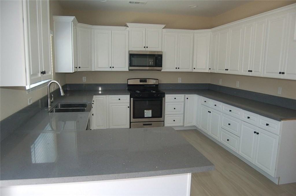 17565 Owen St #1 - Photo 5 of 23