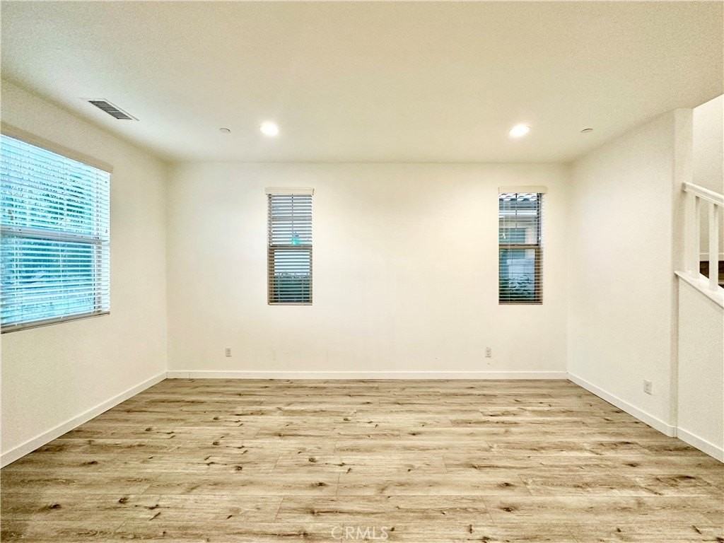 3947 S Trinitas Way - Photo 6 of 30