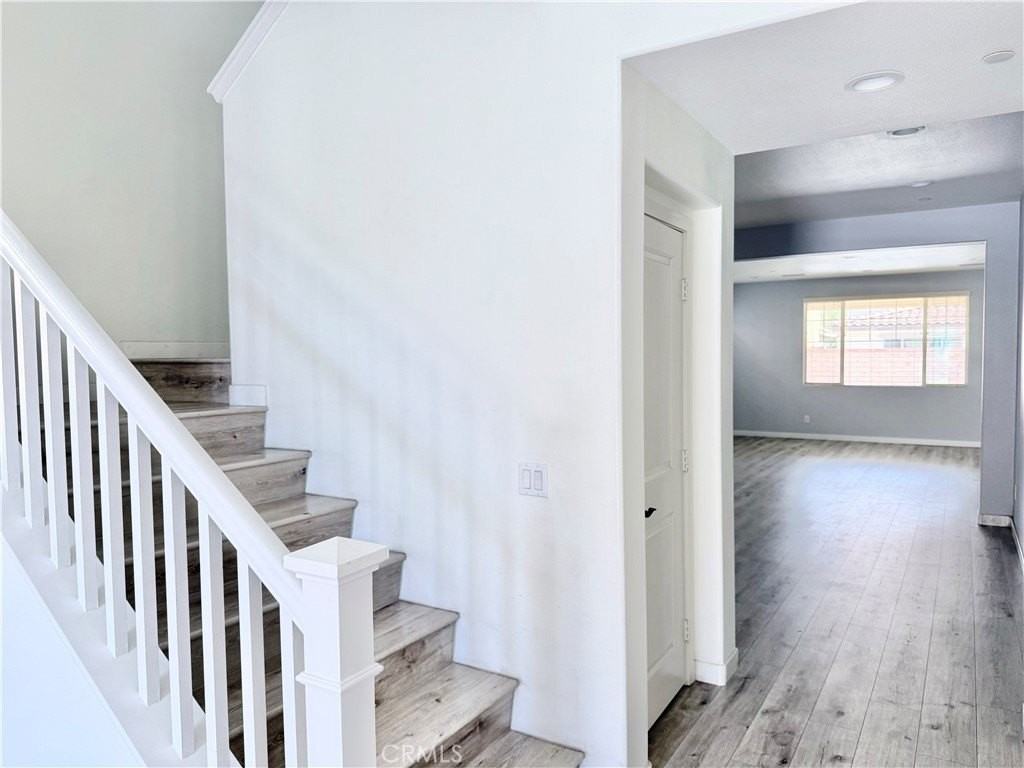 3947 S Trinitas Way - Photo 7 of 30