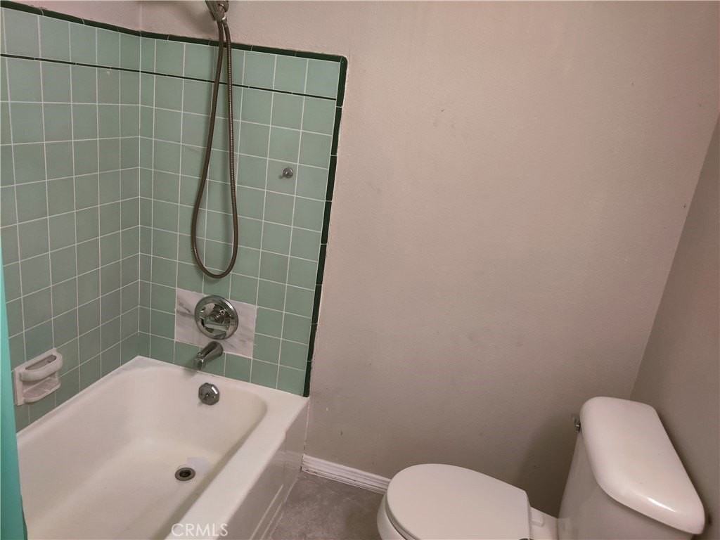 9711 Garibaldi Ave - Photo 7 of 7