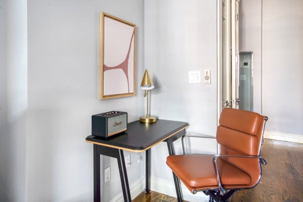 W 14th St #3E - Photo 4 of 10