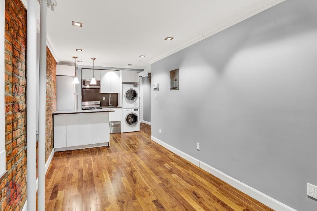 Mulberry St #4F - Photo 7 of 12