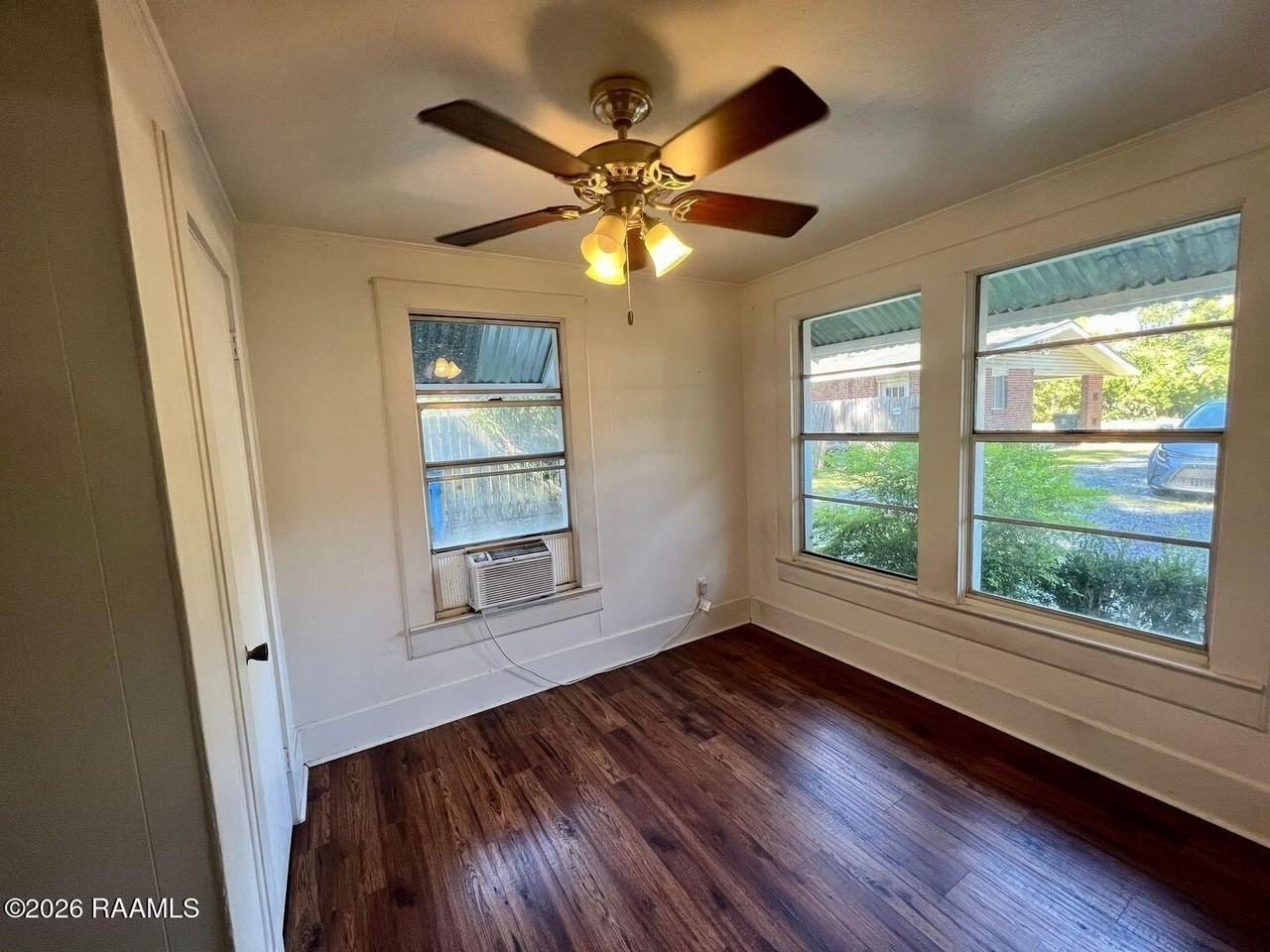 503 Southdown Pl Unit A - Photo 6 of 16