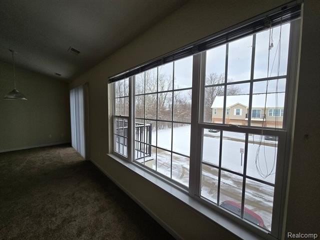 27341 Hidden Oaks Dr - Photo 4 of 15