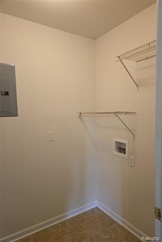 27601 Hidden Oaks Dr - Photo 5 of 10