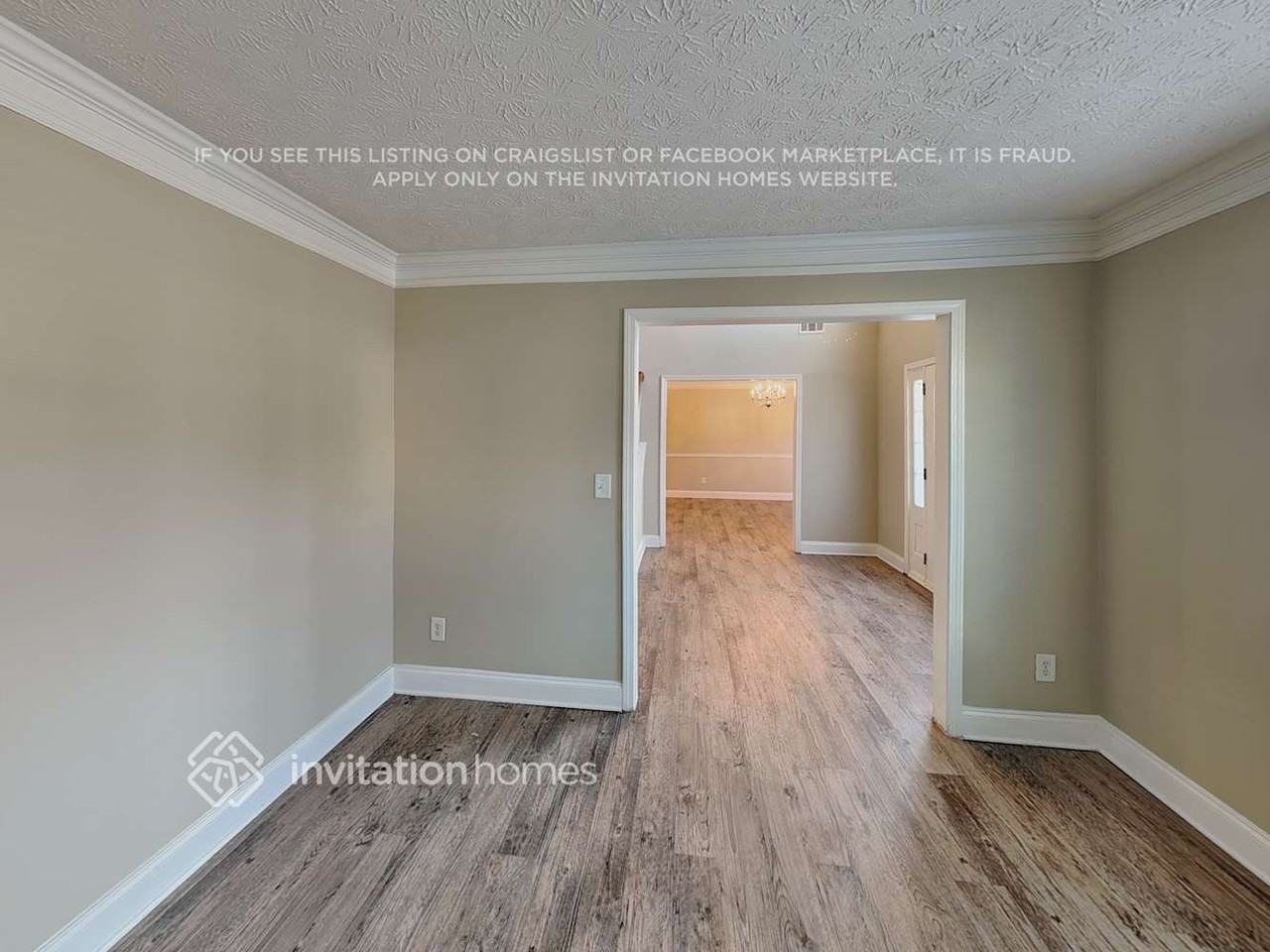 341 Paper Woods Dr - Photo 4 of 22