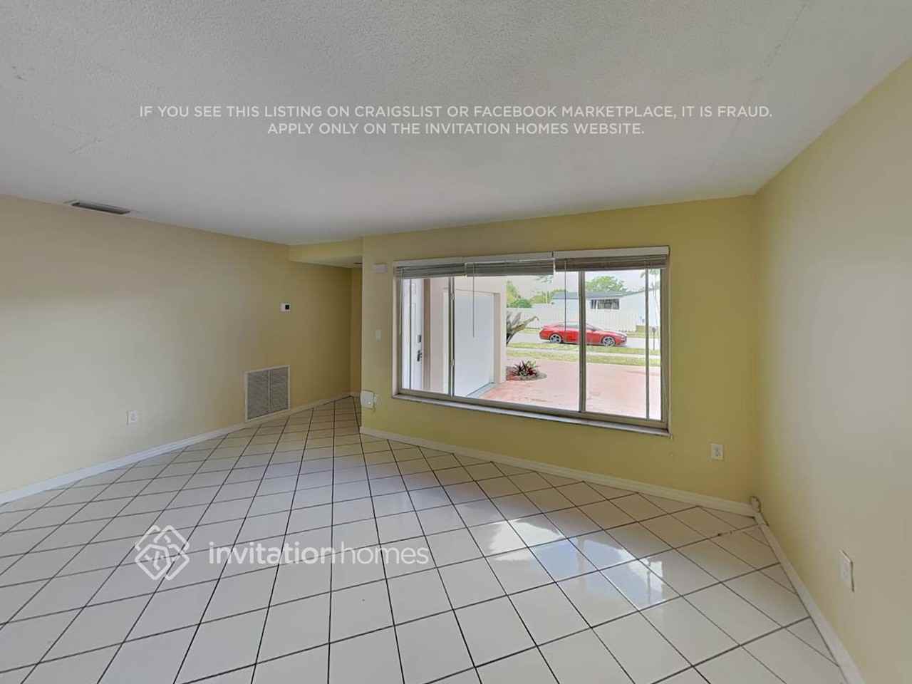 9394 Nw 19th Pl - Photo 3 of 18