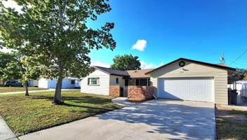 featured image of 978 Sarazen Dr